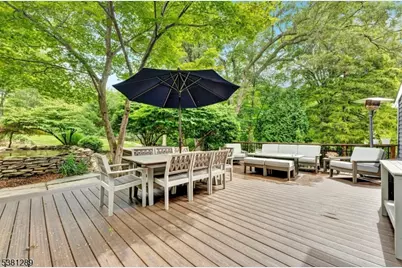 1 W Shore Rd, Bloomingdale, NJ 07403 - Photo 11