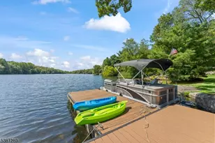 1 W Shore Rd, Bloomingdale, NJ 07403 - Photo 31