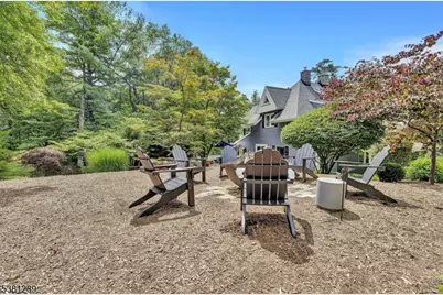 1 W Shore Rd, Bloomingdale, NJ 07403 - Photo 27