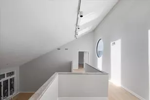 215 Eileen Dr, Cedar Grove, NJ 07009 - Photo 21