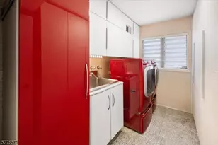 215 Eileen Dr, Cedar Grove, NJ 07009 - Photo 35