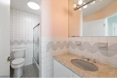 215 Eileen Dr, Cedar Grove, NJ 07009 - Photo 33