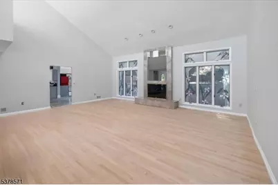 215 Eileen Dr, Cedar Grove, NJ 07009 - Photo 5