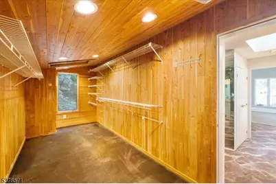 215 Eileen Dr, Cedar Grove, NJ 07009 - Photo 27