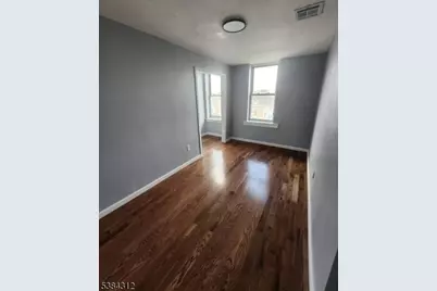 320 S Orange Ave #4W, Newark, NJ 07103 - Photo 3
