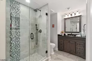 5 Erin Pl, Raritan Township, NJ 08822 - Photo 25