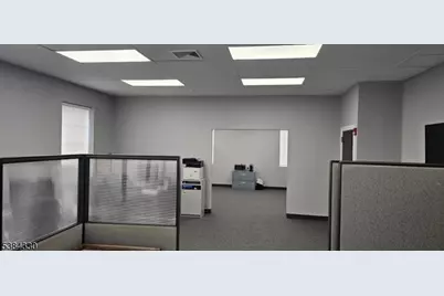 435 Ridgedale Ave, East Hanover Township, NJ 07936 - Photo 5