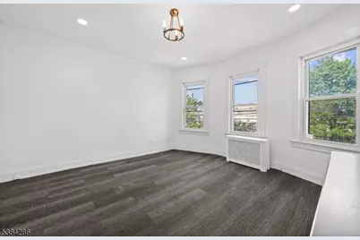 21 Walnut St #2, Clifton, NJ 07013 - Photo 5