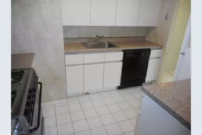 609 So Orange Ave West #5Q, South Orange, NJ 07079 - Photo 3