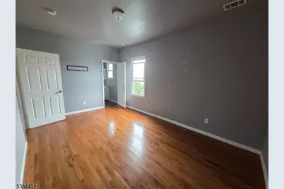 399-401 E 28th St, Paterson, NJ 07514 - Photo 9