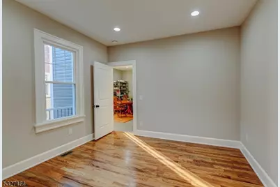 92 Steuben St, East Orange, NJ 07018 - Photo 7