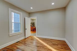 92 Steuben St, East Orange, NJ 07018 - Photo 7