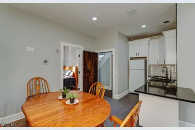 92 Steuben St, East Orange, NJ 07018 - Photo 3