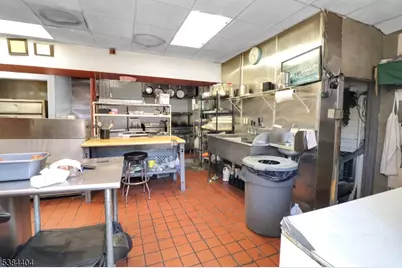 600 Adams Ave, Elizabeth, NJ 07201 - Photo 17