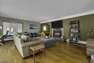 15 Orchard Ln, Rockaway Township, NJ 07435 - Photo 5