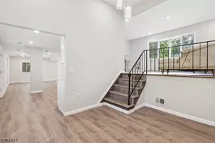 5 Waverly Dr, Edison, NJ 08817 - Photo 7