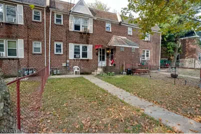 549 Pfeiffer St, Camden City, NJ 08105 - Photo 1