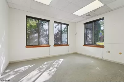 176 Tamarack Circle Ondo, Montgomery Township, NJ 08558 - Photo 13