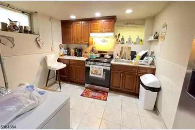 564 Broadway, Newark, NJ 07104 - Photo 7