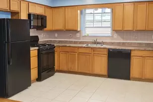 631 Hunterdon St, Newark, NJ 07108 - Photo 5