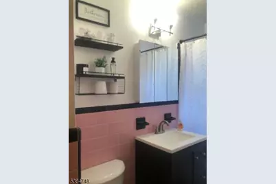 276 E Stearns St, Rahway, NJ 07065 - Photo 5