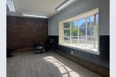 307 W Union Ave, Bound Brook, NJ 08805 - Photo 9