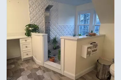 295 Tremont Ave, Orange, NJ 07050 - Photo 33