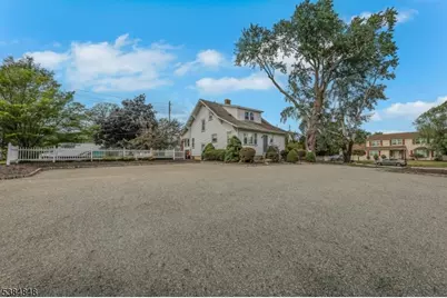 782 Valley Rd, Wayne, NJ 07470 - Photo 7