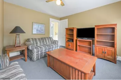 782 Valley Rd, Wayne, NJ 07470 - Photo 25