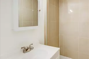 546 Morris St, Orange, NJ 07050 - Photo 17