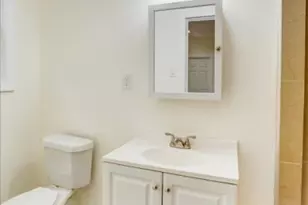 546 Morris St, Orange, NJ 07050 - Photo 15