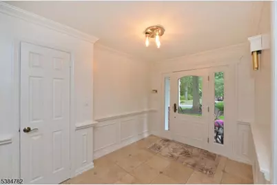 529 Covington, Wyckoff Township, NJ 07481 - Photo 7