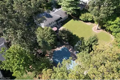 529 Covington, Wyckoff Township, NJ 07481 - Photo 3