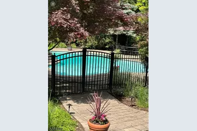 529 Covington, Wyckoff Township, NJ 07481 - Photo 25