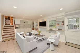 529 Covington, Wyckoff Township, NJ 07481 - Photo 15