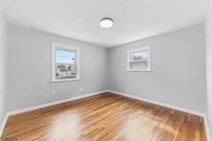 18 Farmingdale Ave, Bloomfield, NJ 07003 - Photo 15