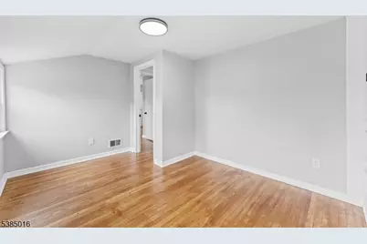 18 Farmingdale Ave, Bloomfield, NJ 07003 - Photo 23