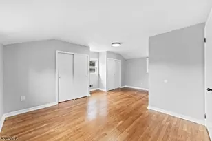 18 Farmingdale Ave, Bloomfield, NJ 07003 - Photo 5