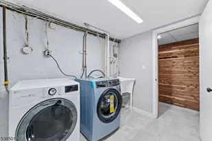 18 Farmingdale Ave, Bloomfield, NJ 07003 - Photo 31