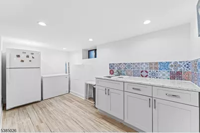 283 Orange Rd, Montclair, NJ 07042 - Photo 33