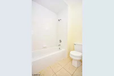 125 Exeter Ct #125, Piscataway Township, NJ 08854 - Photo 19
