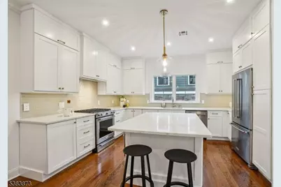 709 Springfield Ave Unit #3, Summit, NJ 07901 - Photo 11