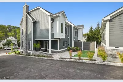 709 Springfield Ave Unit #4, Summit, NJ 07901 - Photo 23