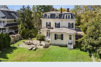 21 Franklin Pl, Morristown, NJ 07960 - Photo 39