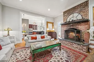 21 Franklin Pl, Morristown, NJ 07960 - Photo 17