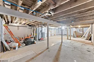 595 15th Ave, Newark, NJ 07103 - Photo 31