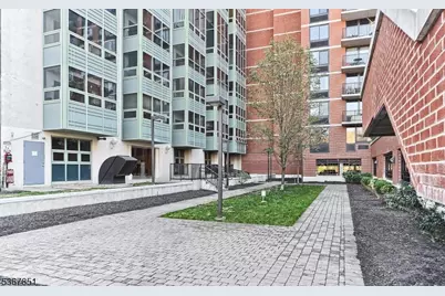 689 Luis Munoz Marin Blvd #1010, Jersey City, NJ 07310 - Photo 41