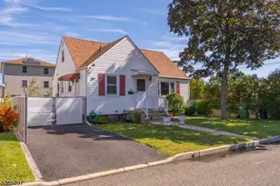 128 Lexington Ave, Linden, NJ 07036 - Photo 1