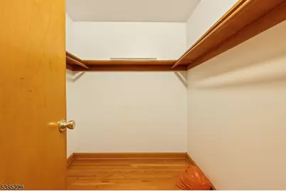 937 Roosevelt Ave, Union Township, NJ 07083 - Photo 19