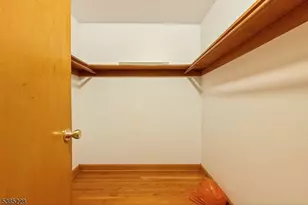 937 Roosevelt Ave, Union Township, NJ 07083 - Photo 19